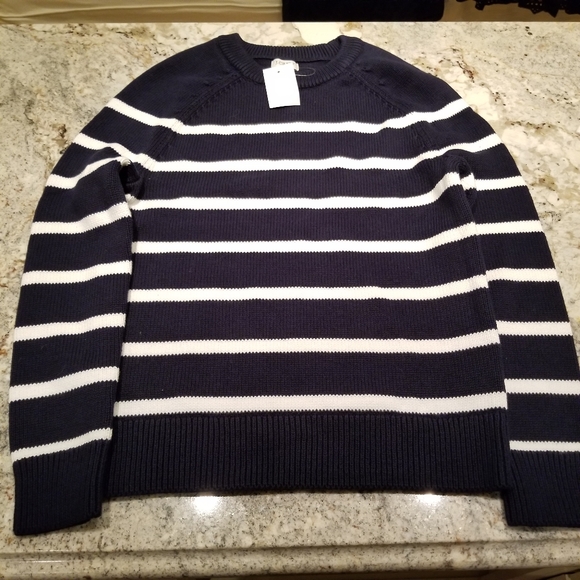 🆕️ J. Crew Chunky Navy Striped Sweater - Picture 4 of 5